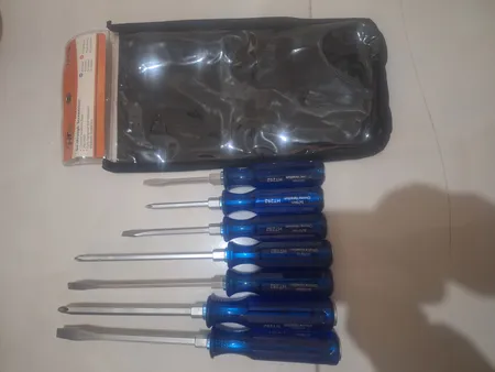 پیچ گوشتی اچ تی 252 مدل 001 مجموعه 7 عددی