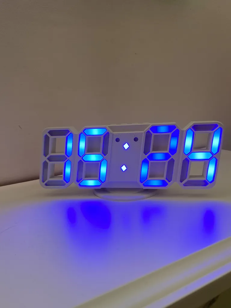 ساعت دیواری و رومیزی واتان مدل هوشمند عددی 3D