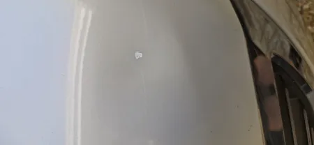 قلم خشگیر بدنه خودرو گاندو سفید صدفی کد 070 حجم 300 میلی لیتر