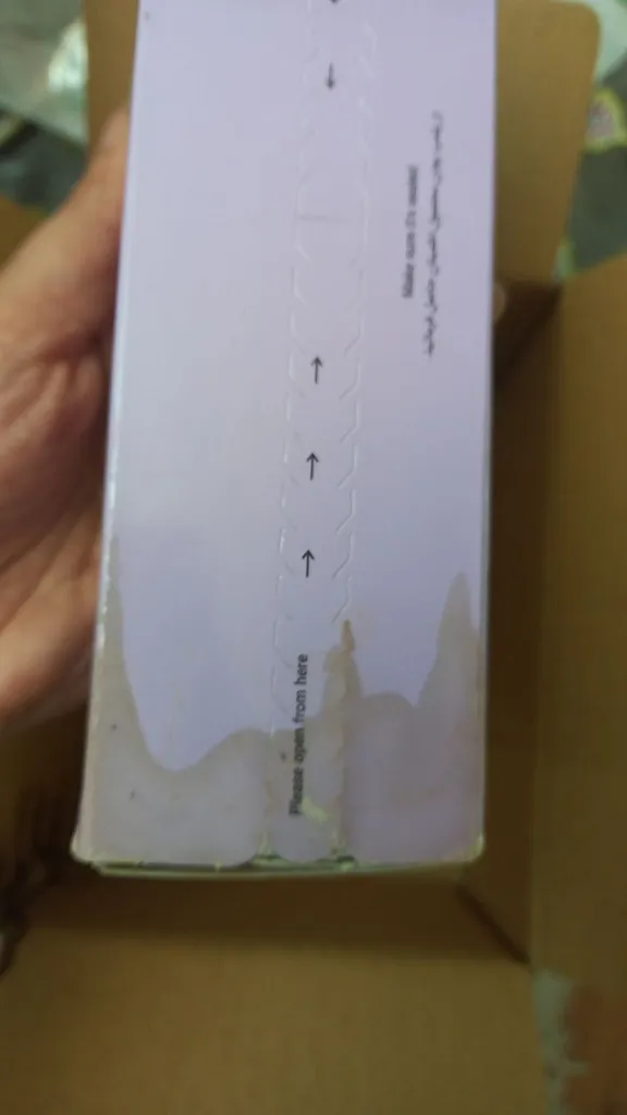 ژل بهداشتی بانوان لافارر مدل 01 مناسب بانوان قبل از یائسگی حجم 250 میلی لیتر