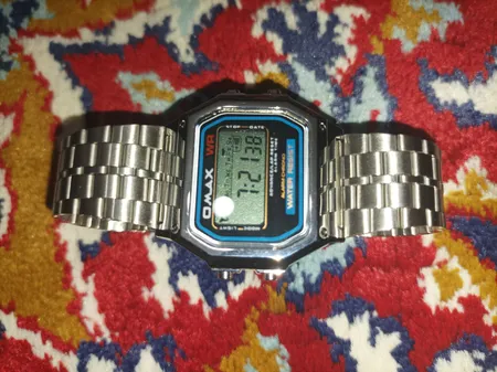 ساعت مچی دیجیتال اوماکس مدل M283