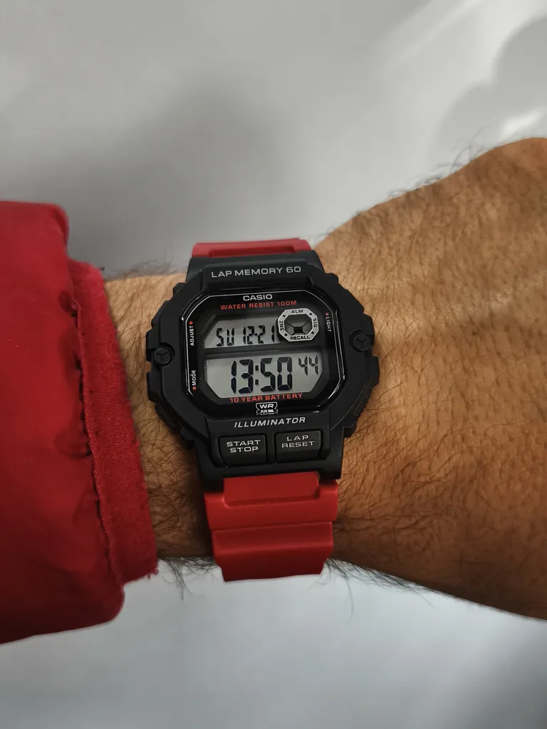 ساعت مچی دیجیتال مردانه کاسیو مدل WS-1400H-4AVDF