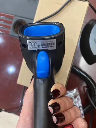 بارکد خوان دو بعدی فستر مدل Quick-Scan به‌همراه پایه