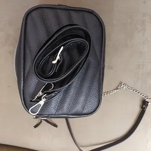 تجریه خرید کیف رودوشی زنانه چرم آرا مدل dj088