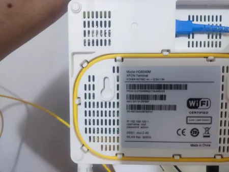 مودم روتر Gpon-ONT هوآوی مدل HG8546MGM1