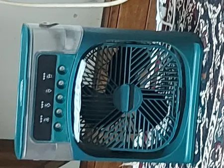 پنکه رومیزی مدل Turbo Spray