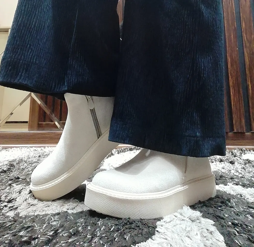 نیم بوت زنانه مدل ابراسیو