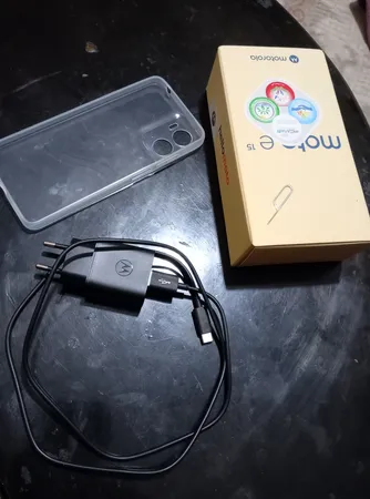 گوشی موبایل موتورولا مدل Moto E15 دو سیم کارت ظرفیت 64 گیگابایت و رم 2 گیگابایت