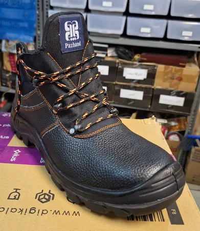 پوتین ایمنی پاژند فیدار تبریز مدل شاهین