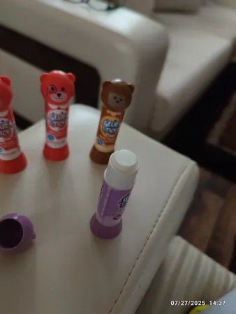 چسب ماتیکی آریا مدل عروسکی مجموعه 4 عددی