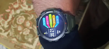 ساعت هوشمند مدل G͏9͏9͏ U͏ltra دارای کنترل موزیک، فشار خون، گام شمار، مکالمه بلوتوثی، پشتیبانی از زبان فارسی، قابلیت تغییر تصویر زمینه، بند سیلیکون