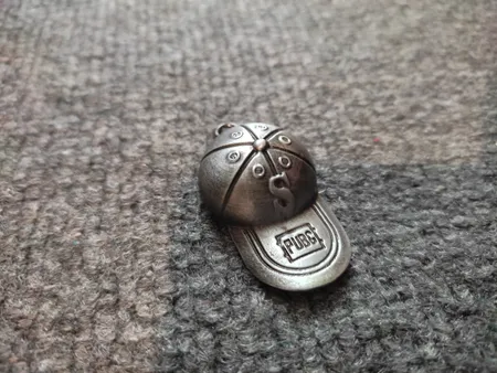 آویز گردنبند بچگانه مدل کلاه