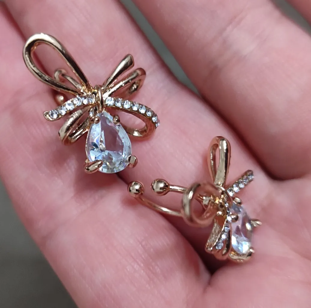 پیرسینگ گوش زنانه ماصرم مدل لاله گوشی کد ER2069