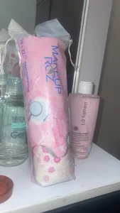 تجریه خرید محلول پاک‌کننده آرایش صورت ژنوبایوتیک مدل SD05 حجم 240 میلی‌لیتر