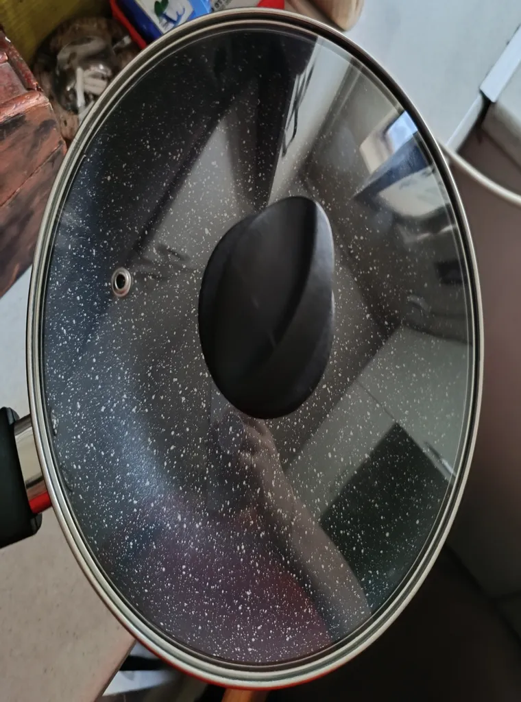 تابه وک عروس مدل درب دار سایز 22