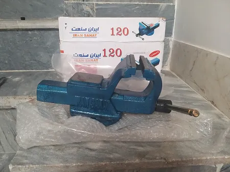 گیره رومیزی ایران صنعت مدل 120 کد VA1000-401
