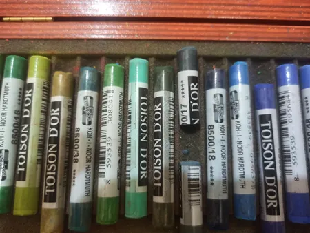 پاستل گچی 48 رنگ کوه نور مدل جعبه چوبی کد 8596