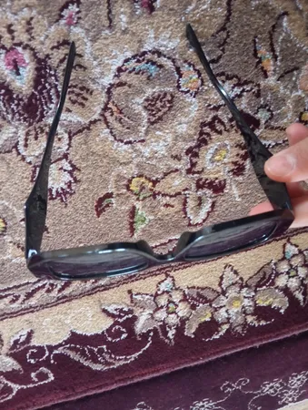 عینک آفتابی مدل دسته سه بعدی 4