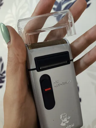 ماشین اصلاح موی صورت یاندو مدل Sv-w301u به همراه توری یدک