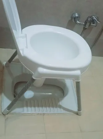 توالت فرنگی ناصر پلاستیک مدل Nas33