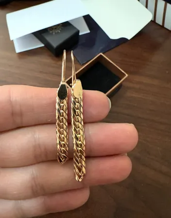 گوشواره طلا 18 عیار زنانه طلای مستجابی مدل حصیری کد 670282