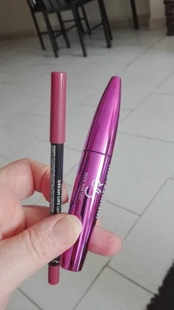 مداد لب گلدن رز مدل Dream شماره 521