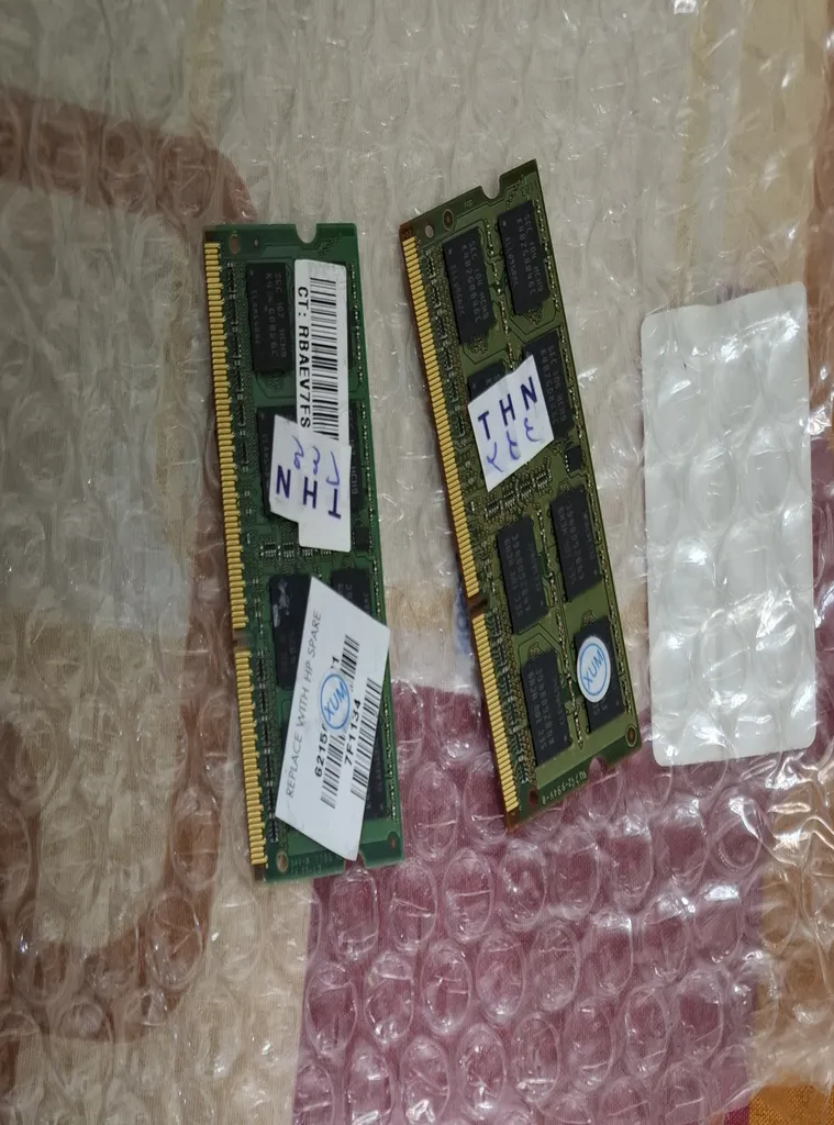 رم لپ تاپ DDR3 دو کاناله 1333 مگاهرتز سامسونگ مدل 10600s ظرفیت ۴ گیگابایت بسته ۲ عددی