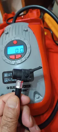 کمپرسور فندکی بلک اند دکر مدل ASI300