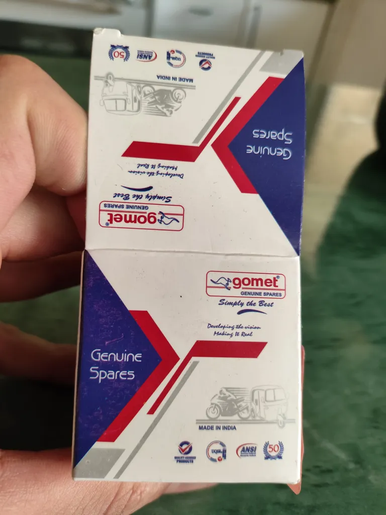 فیلتر روغن موتورسیکلت ماهله مدل CF250NK مناسب برای سی اف موتو 250 سی سی