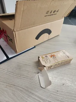 کرم ضدآفتاب رنگی سان‌سیف مدل NW15 مقدار 40 گرم