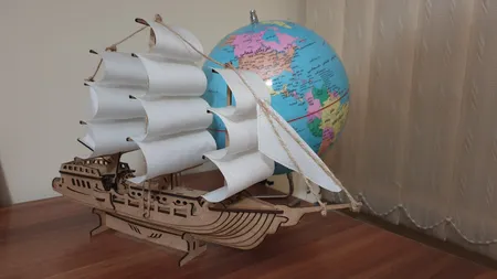 ساختنی مدل کشتی بادبانی