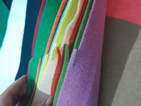 بسته ی 40 رنگ نمد درجه یک هنری ساز کد 1303