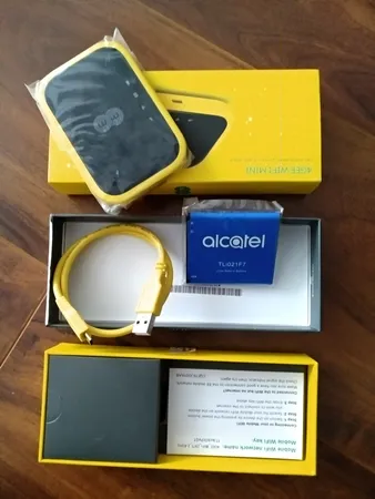 مودم 4.5G قابل حمل الکاتل مدل EE70