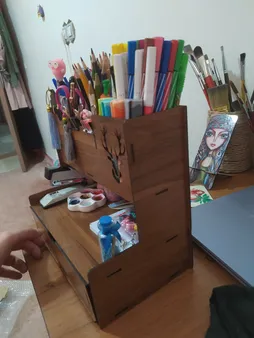 جامدادی رومیزی مدل فروردین طرح گوزن کد 0002