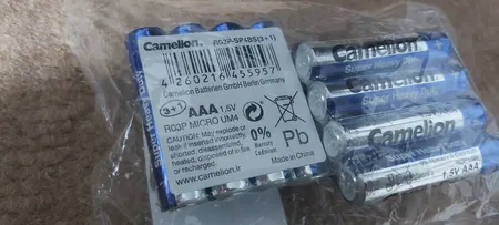 باتری نیم قلمی کملیون مدل Super Heavy Duty بسته 20 عددی