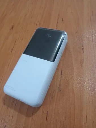 پاوربانک ریمکس مدل RPP-680 ظرفیت 20000 میلی آمپر ساعت