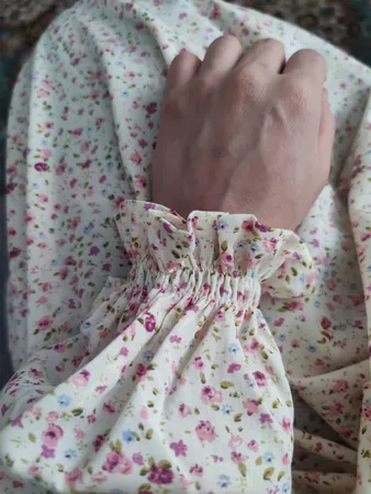 چادر نماز مدل آستین دار سوپرسافت