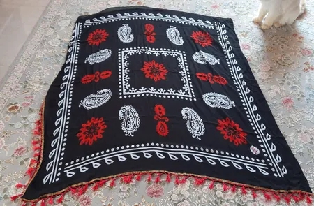 روسری دست دوز زنانه مدل گلونی منگوله دار