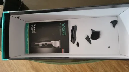 ماشین اصلاح موی صورت وی جی ار مدل 059