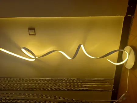 آباژور ایستاده پادینا مدل مدرن کد A_W150