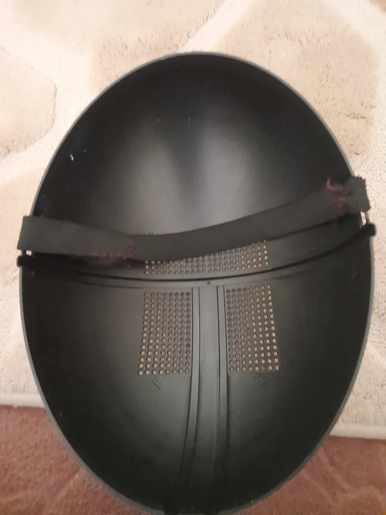 ماسک ایفای نقش مدل اسکویید گیم طرح مثلث