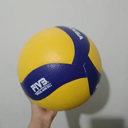 توپ والیبال مدل V200W