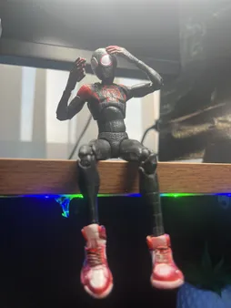 اکشن فیگور مدل اسپایدرمن مایلز مورالز Spiderman Marvel Miles Morales SV-ACT