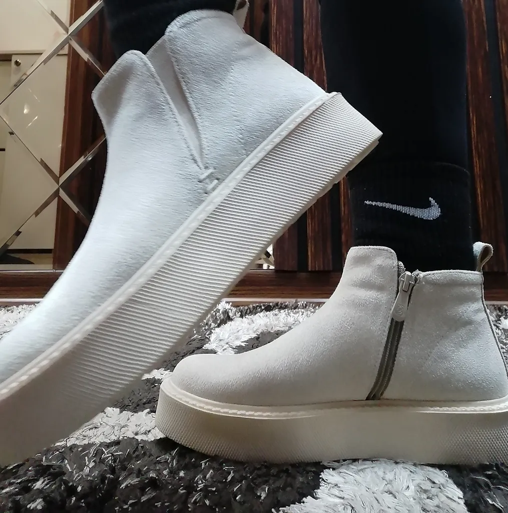 نیم بوت زنانه مدل ابراسیو