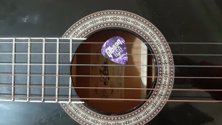 پیک گیتار گیبسون مدل 0.46m