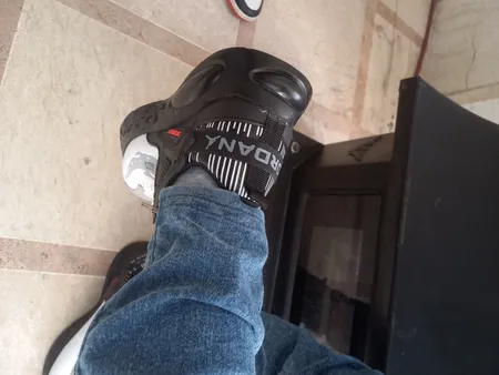 کفش پیاده‌روی مدل 23_S.e.f