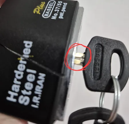 قفل کیان باسل لاک مدل کمان کوتاه