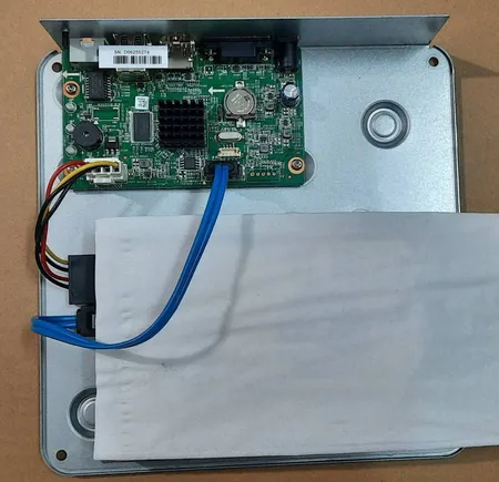ضبط کننده ویدیویی هایلوک مدل NVR-104H-D
