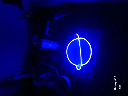 ریسه نئون فلکسی مدل v12 طول 2 متر