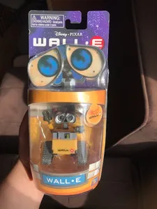 تجریه خرید اکشن فیگور مدل والی و ایو بسته 2 عددی